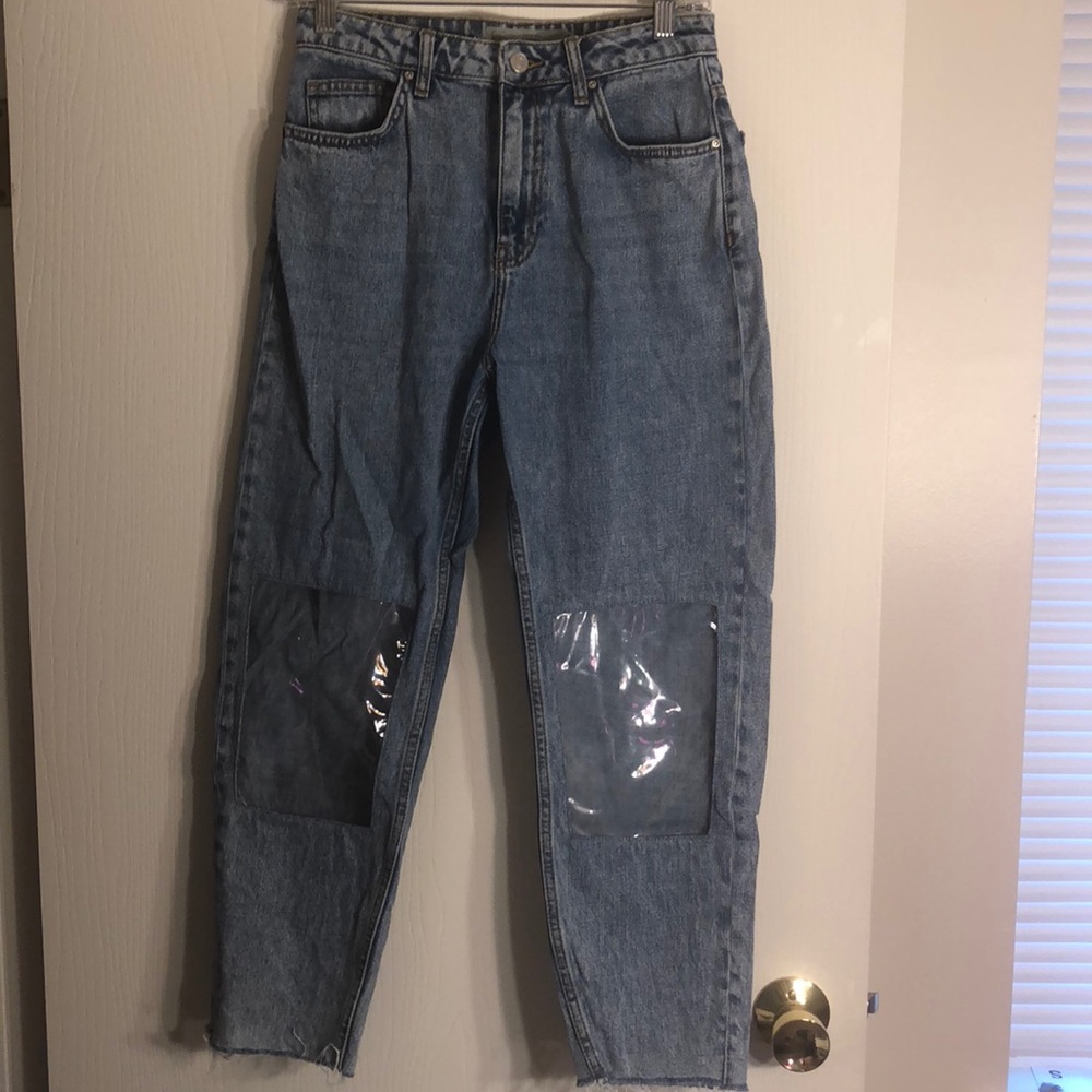 Topshop Cropped Clear Knee Mom Jeans 28x30